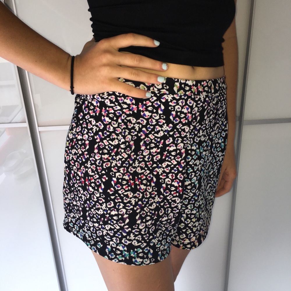 Black shorts with floral design